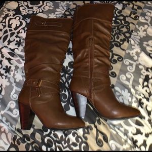 Brown boots